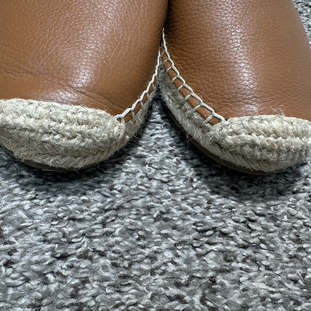 Marc Fisher Jarquis Espadrille Sandals Tan Studded Ankle Strap Size 8.5 Leather - Picture 5 of 14